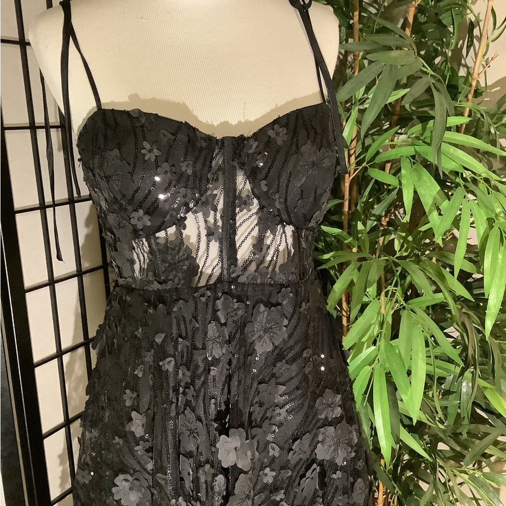 Jump Apparel
3D Floral With Sequins Dress, size 9/10 - Picture 2 of 5